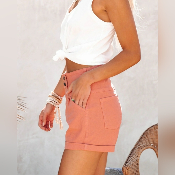 VICI COLLECTION DOLAN POCKETED HIGH RISE DENIM SHORTS (CLAY) - Picture 2 of 13